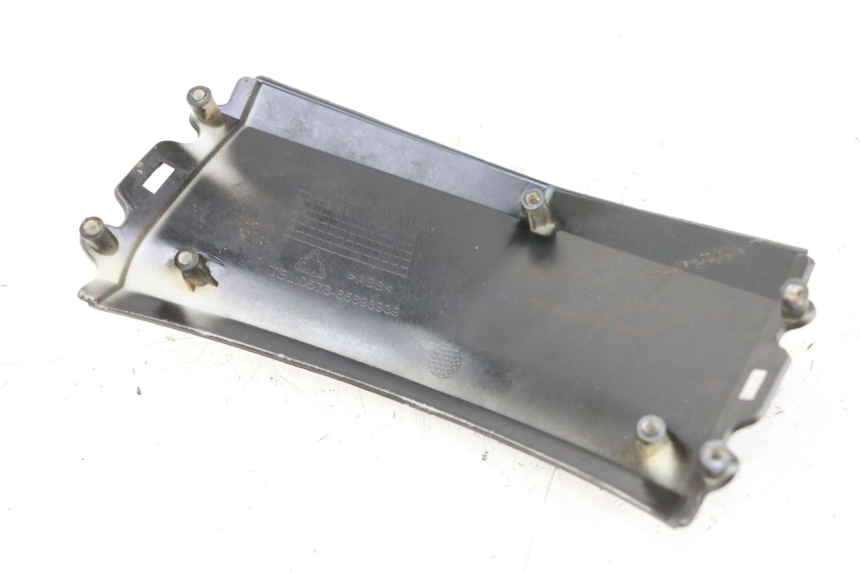 photo de Złącze tylnej owiewki TNT MOTOR BOSTON 4T 50 (2018 - 2025) - Szczegół części