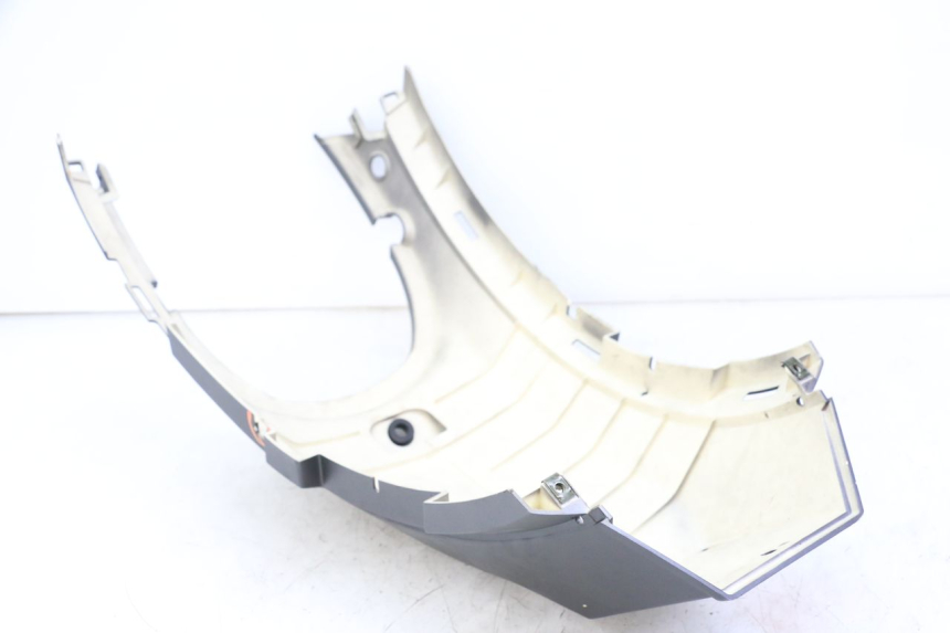 photo de Złącze owiewki tylnej JM MOTORS VX 125 (2022 - 2025) - Inny kąt widzenia