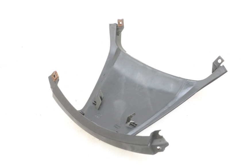 photo de Złącze tylnej owiewki YAMAHA XMAX X-MAX 125 (2006 - 2009) - Zoom stanu zużycia