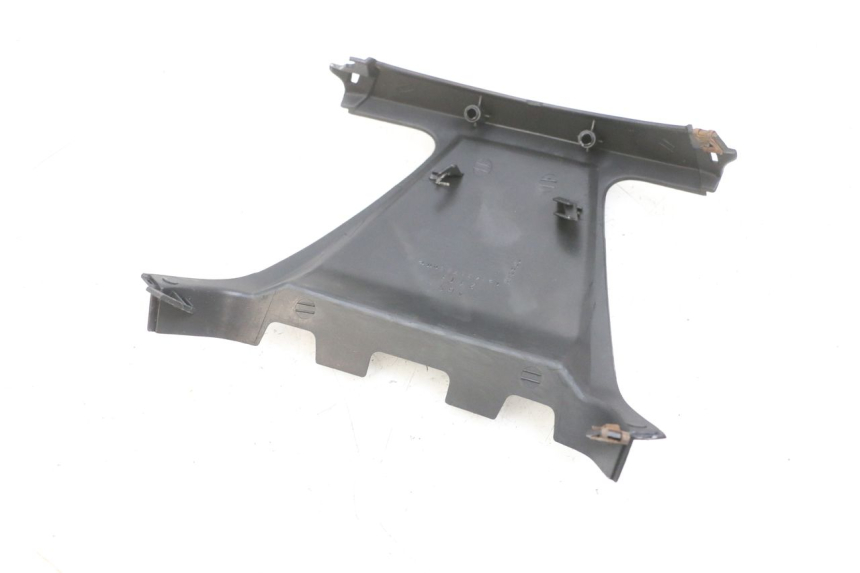 photo de Złącze tylnej owiewki YAMAHA XMAX X-MAX 125 (2006 - 2009) - Widok ogólny