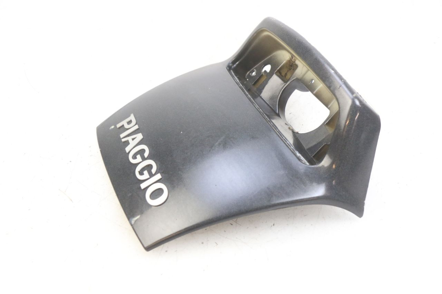 photo de Złącze tylnej owiewki PIAGGIO X9 125 (2000 - 2003) - Inny kąt widzenia