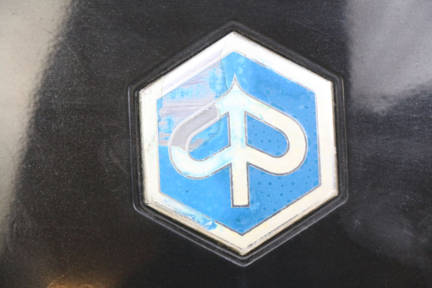 photo de Złącze tylnej owiewki PIAGGIO XEVO - X EVO 125 (2007 - 2017) - Zoom stanu zużycia