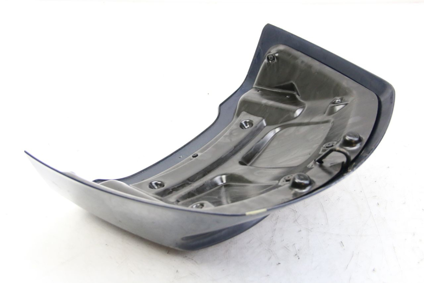 photo de Złącze tylnej owiewki PIAGGIO XEVO - X EVO 125 (2007 - 2017) - Zoom stanu zużycia