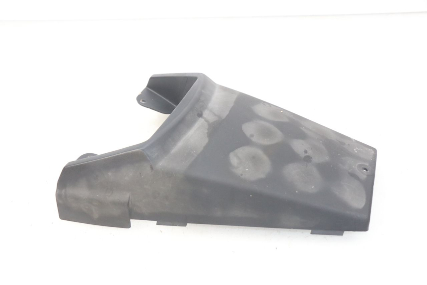 photo de Złącze tylnej owiewki SUZUKI XF FREEWIND 650 (1997 - 2003) - Inny kąt widzenia