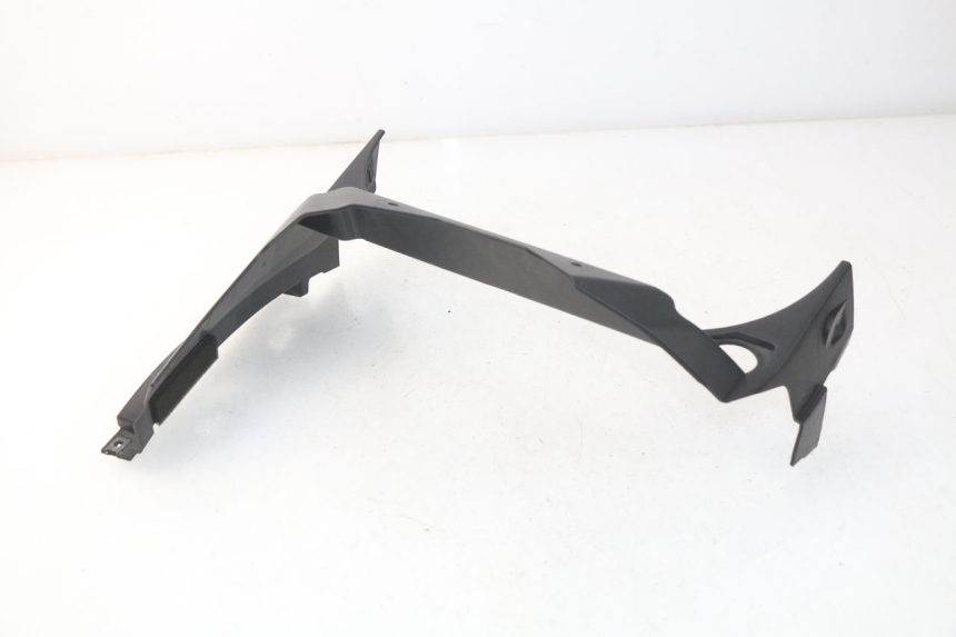 photo de Złącze tylnej owiewki YAMAHA XP T-MAX TMAX ABS 500 (2004 - 2007) - Widok główny