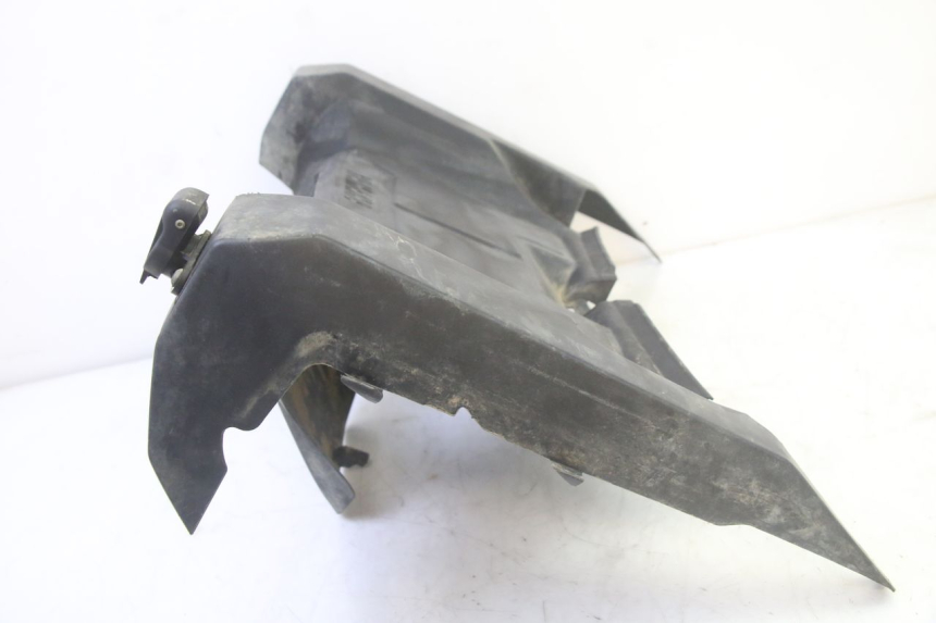 photo de Złącze tylnej owiewki YAMAHA YFM GRIZZLY 550 (2008 - 2015) - Widok ogólny