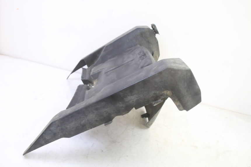 photo de Złącze tylnej owiewki YAMAHA YFM GRIZZLY 550 (2008 - 2015) - Stan powierzchni