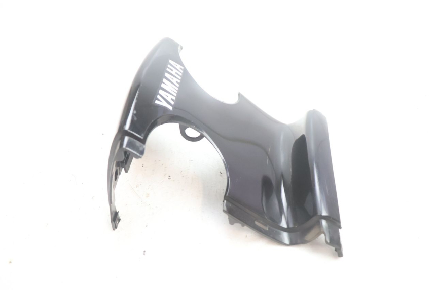 photo de Złącze tylnej owiewki YAMAHA YP MAJESTY 125 (2002 - 2006) - Inny kąt widzenia