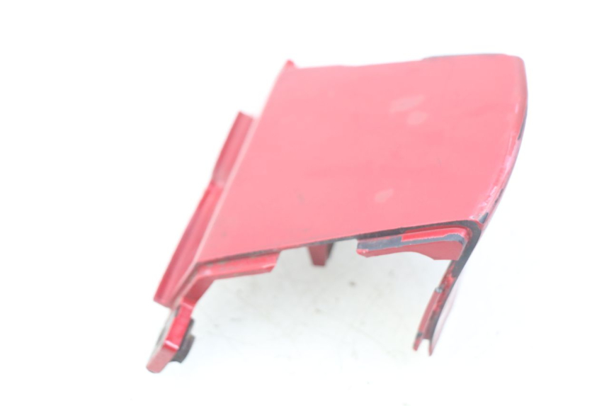 photo de Złącze tylnej owiewki KAWASAKI ZX-6R ZX6R 600 (1995 - 1997) - Zoom stanu zużycia