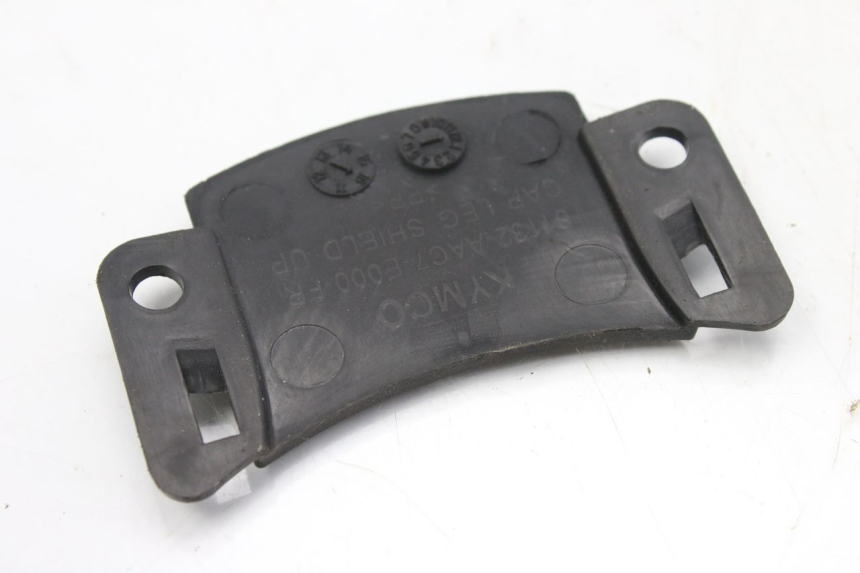 photo de ZŁĄCZE OWIEWKI PRZEDNIEJ KYMCO AGILITY 4T 50 (2018 - 2022) - Widok główny