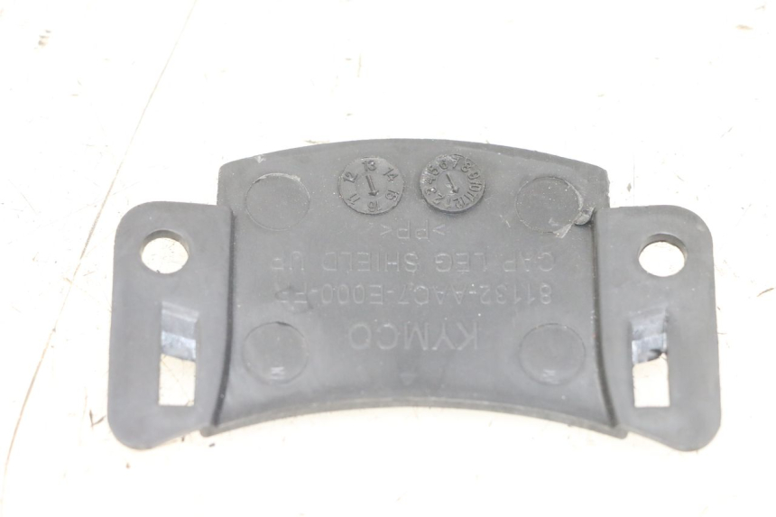 photo de ZŁĄCZE OWIEWKI PRZEDNIEJ KYMCO AGILITY 4T 50 (2018 - 2022) - Szczegół części