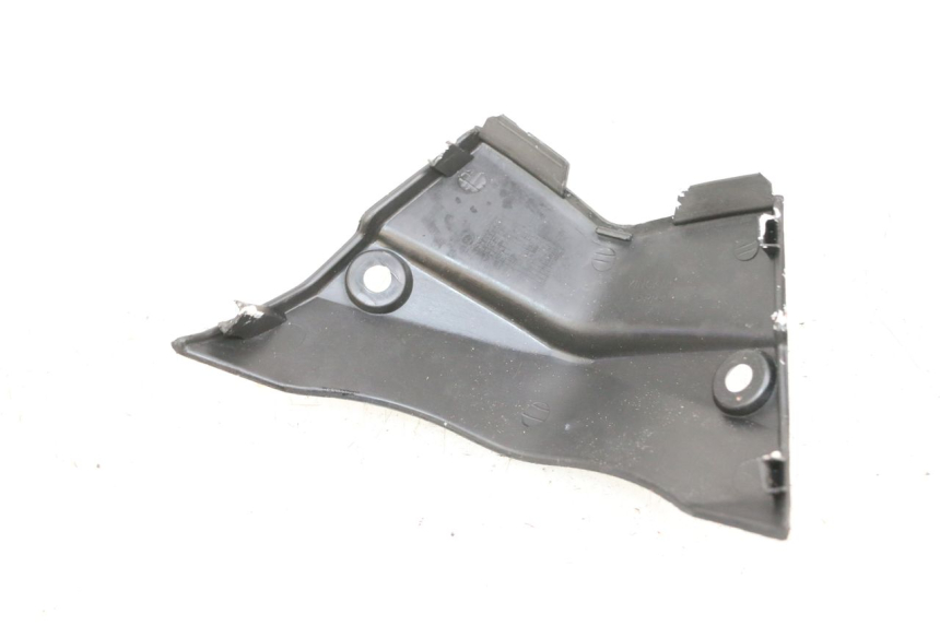 photo de Złącze owiewki przedniej MAG POWER BOMBERS 4T 50 (2016 - 2026) - Szczegół części