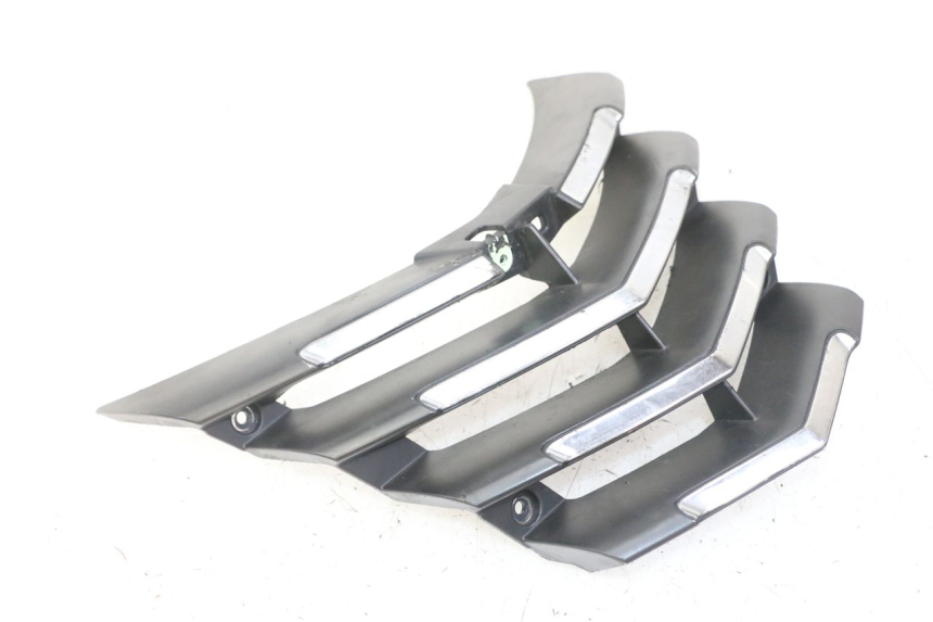 photo de Złącze owiewki przedniej PEUGEOT CITYSTAR 50 (2013 - 2017) - Widok główny