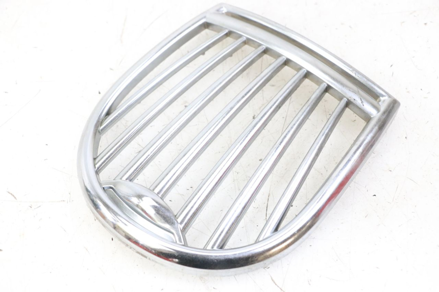 photo de Złącze owiewki przedniej DAELIM BESBI 125 (2007 - 2008) - Widok główny