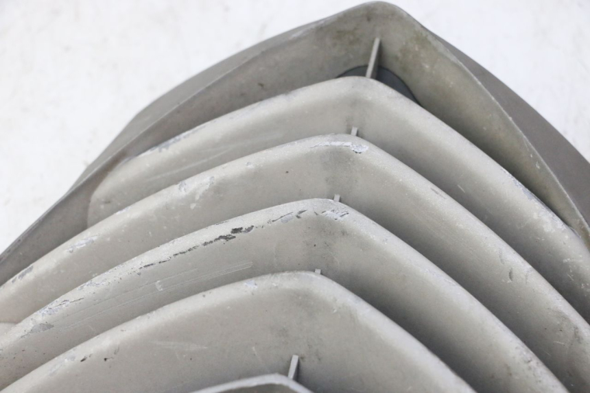 photo de Złącze owiewki przedniej PEUGEOT ELYSTAR 50 (2002 - 2014) - Zoom stanu zużycia