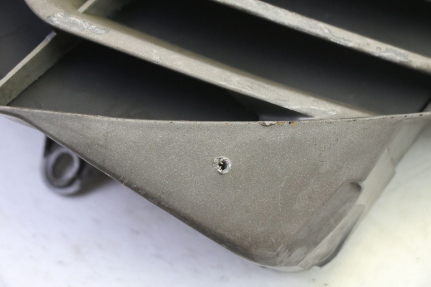 photo de Złącze owiewki przedniej PEUGEOT ELYSTAR 50 (2002 - 2014) - Inny kąt widzenia