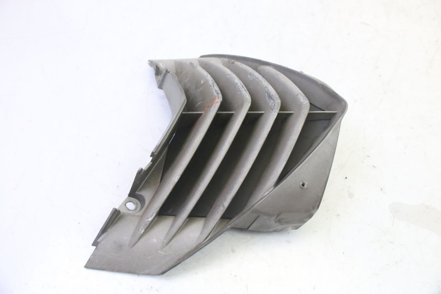 photo de Złącze owiewki przedniej PEUGEOT ELYSTAR 50 (2002 - 2014) - Zbliżenie techniczne