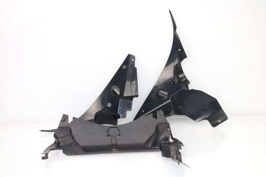 photo de Złącze owiewki przedniej YAMAHA FJR ABS 1300 (2006 - 2012) - Widok główny