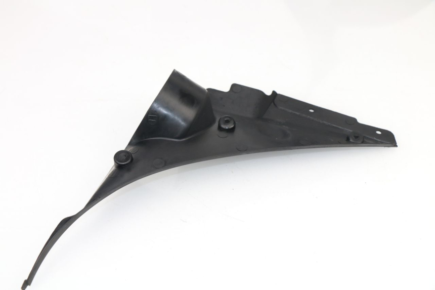 photo de Złącze owiewki przedniej YAMAHA FJR ABS 1300 (2006 - 2012) - Zbliżenie techniczne