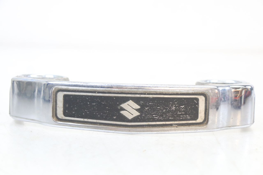 photo de Złącze owiewki przedniej SUZUKI GN 125 (1997 - 2000) - Szczegół części