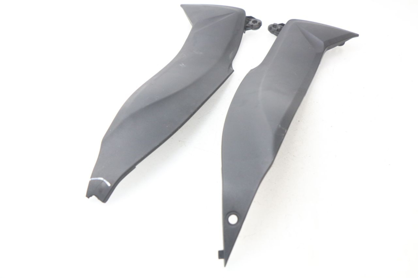 photo de Złącze owiewki przedniej SUZUKI GSX-R GSXR K16 1000 (2012 - 2016) - Widok ogólny