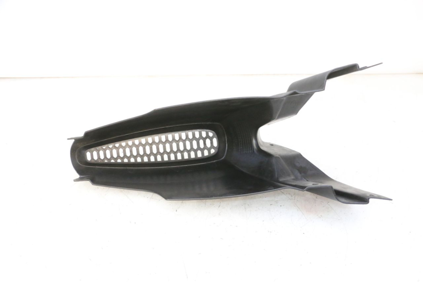 photo de Złącze dolnej przedniej owiewki QUADRO 4 4D 350 (2015 - 2018) - Zoom stanu zużycia