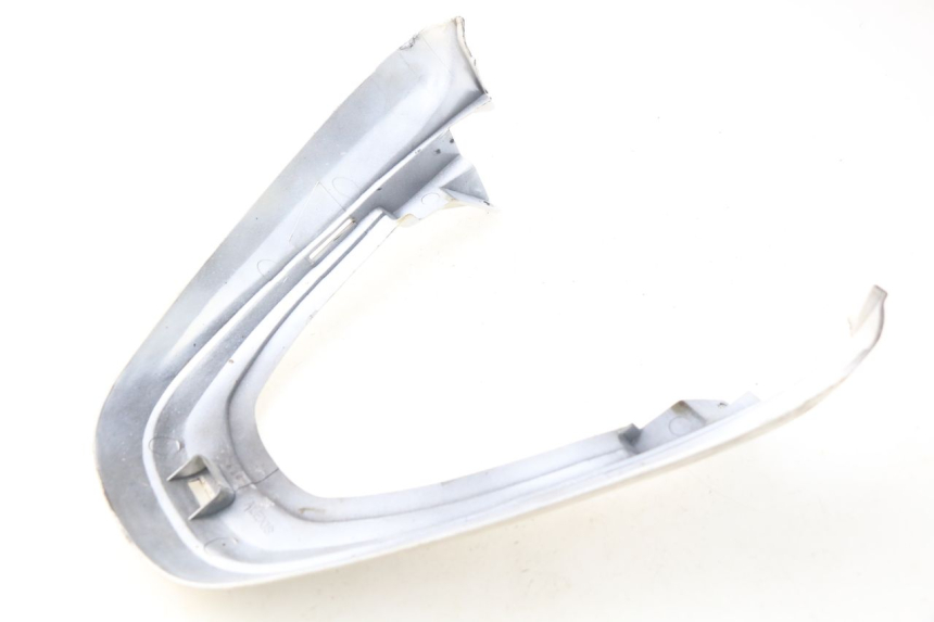 photo de Złącze dolnej przedniej owiewki YAMAHA BW'S 50 (1999 - 2003) - Punkty mocowania