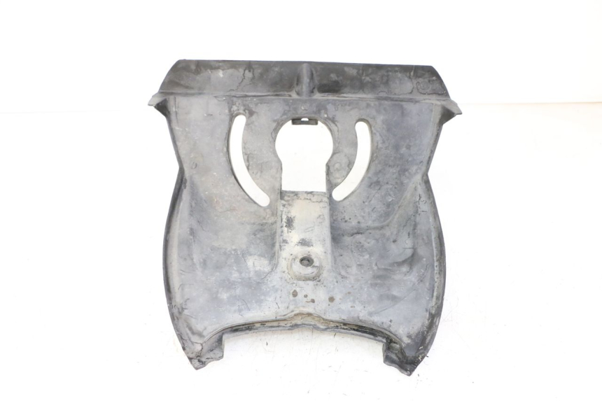 photo de Złącze dolnej przedniej owiewki YAMAHA BW'S 100 (1999 - 2002) - Zbliżenie techniczne