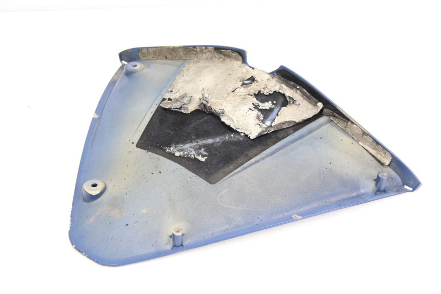 photo de Złącze dolnej przedniej owiewki YAMAHA FJR ABS 1300 (2006 - 2012) - Szczegół części