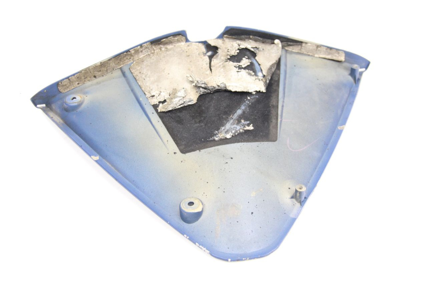 photo de Złącze dolnej przedniej owiewki YAMAHA FJR ABS 1300 (2006 - 2012) - Zoom stanu zużycia