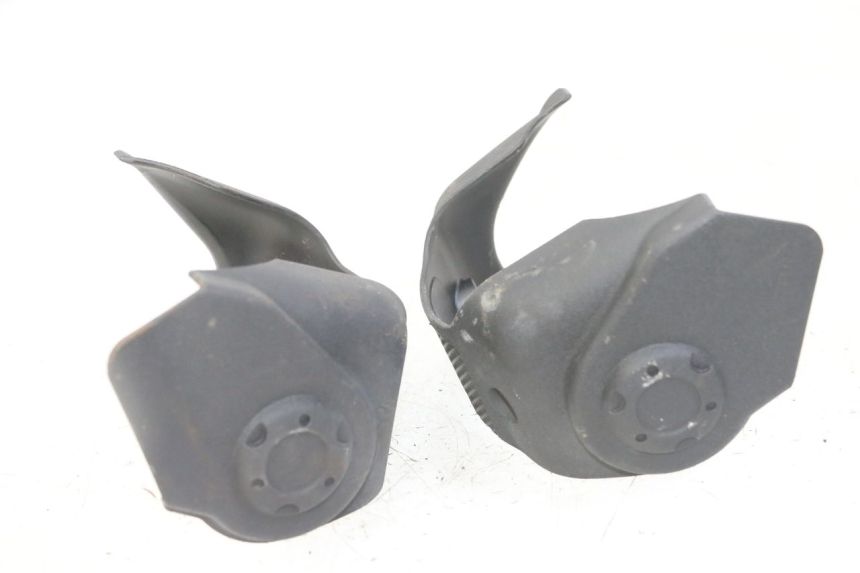 photo de Złącze dolnej przedniej owiewki PIAGGIO IE MP3 YOURBAN 300 (2011 - 2016) - Zoom stanu zużycia