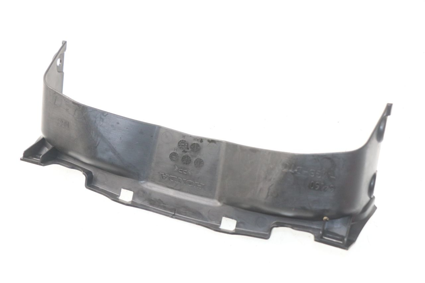 photo de Złącze dolnej przedniej owiewki HONDA INTEGRA NC D 750 (2016 - 2018) - Szczegół części