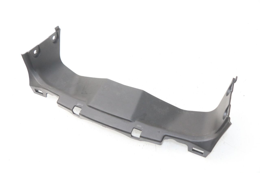 photo de Złącze dolnej przedniej owiewki HONDA INTEGRA NC D 750 (2016 - 2018) - Zoom stanu zużycia