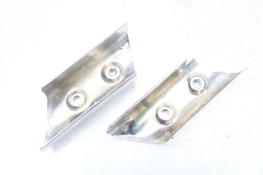 photo de Złącze dolnej przedniej owiewki JM MOTORS VX 125 (2022 - 2025) - Zoom stanu zużycia