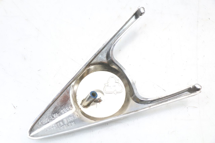 photo de Złącze dolnej przedniej owiewki SYM JOYRIDE EVO 125 (2009 - 2016) - Zoom stanu zużycia