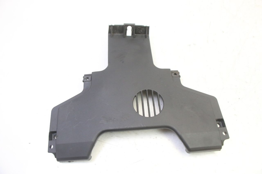 photo de Złącze dolnej przedniej owiewki PIAGGIO MP3 HPE 310 (2024 - 2025) - Szczegół części