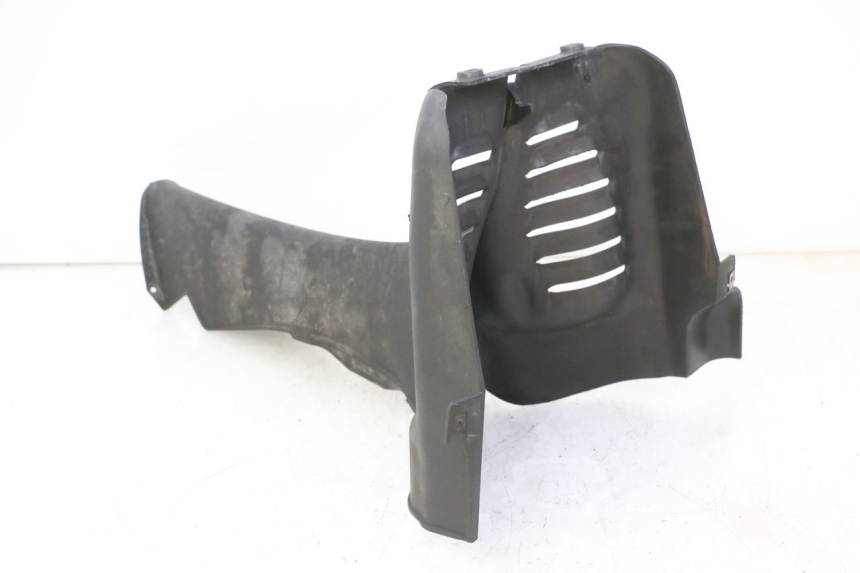 photo de Złącze dolnej przedniej owiewki PIAGGIO MP3 RL 250 (2006 - 2010) - Szczegół części