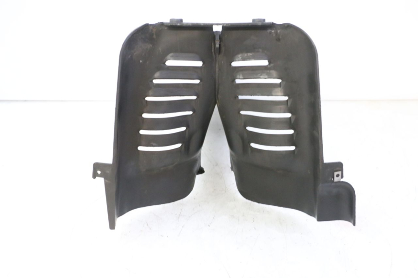 photo de Złącze dolnej przedniej owiewki PIAGGIO MP3 RL 250 (2006 - 2010) - Widok ogólny