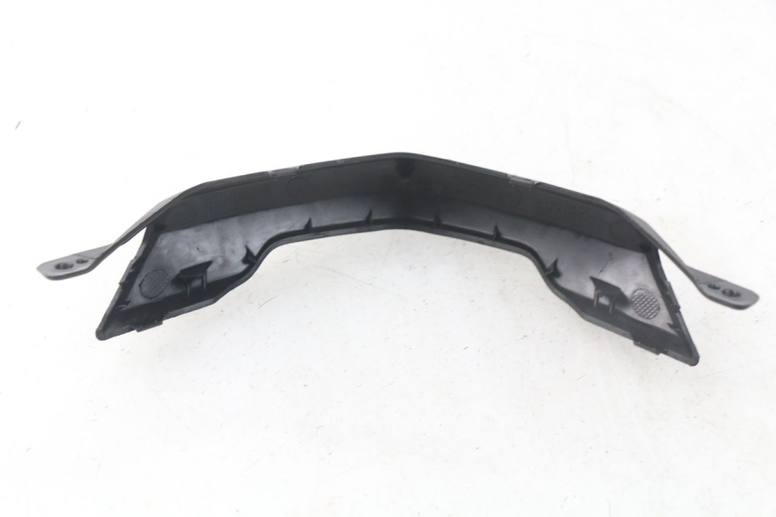 photo de Złącze dolnej przedniej owiewki MBK MW TRYPTIK 125 (2017 - 2022) - Inny kąt widzenia