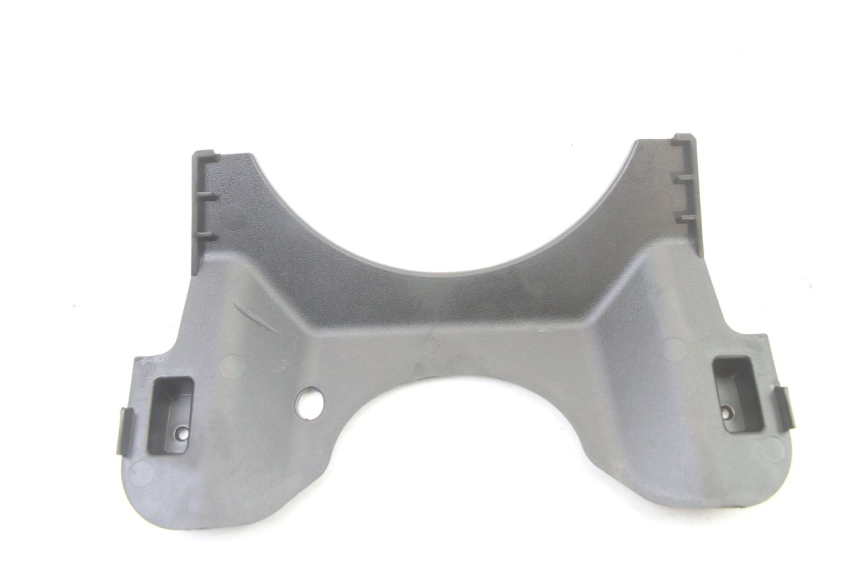 photo de Złącze dolnej przedniej owiewki SYM ORBIT III 3 4T 50 (2021 - 2025) - Szczegół części