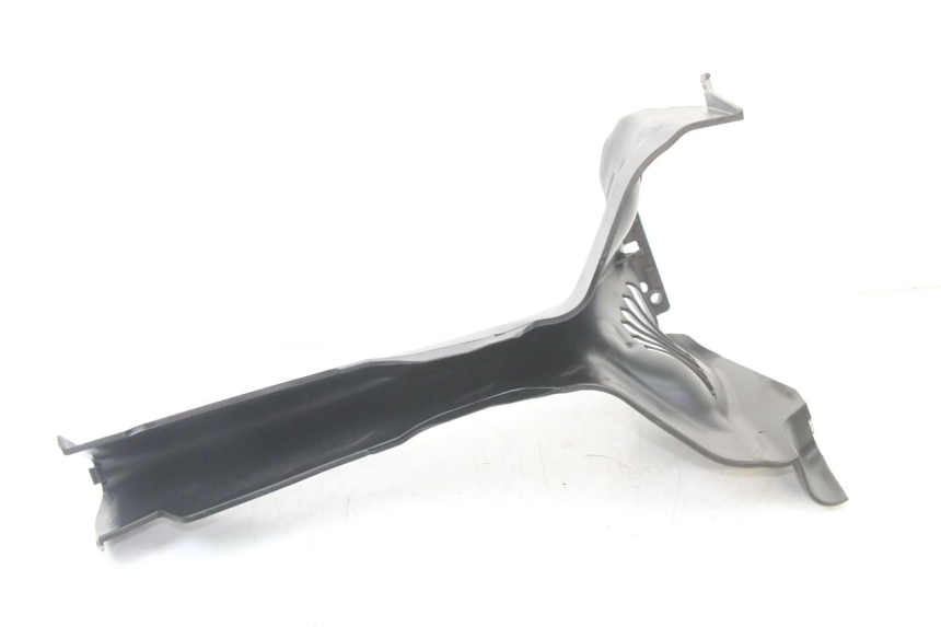 photo de Złącze dolnej przedniej owiewki PIAGGIO MP3 500 (2014 - 2017) - Widok ogólny