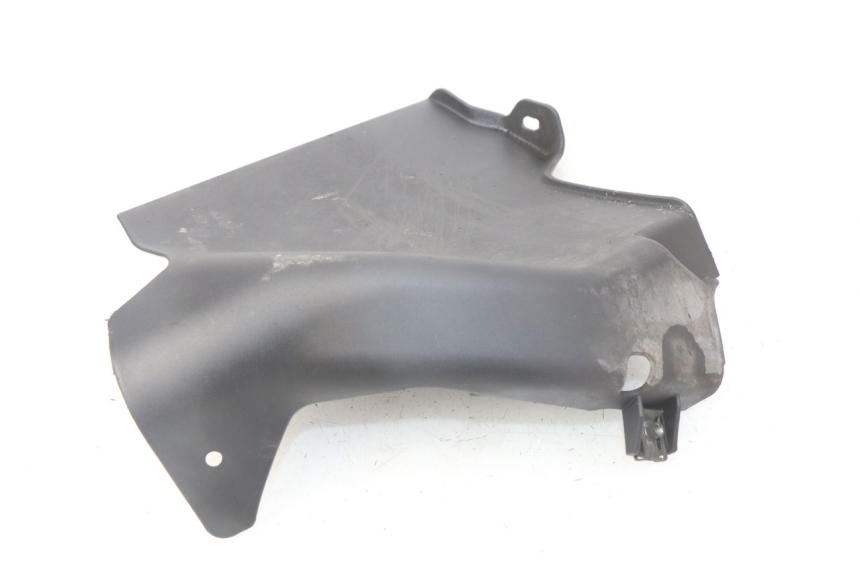 photo de Złącze dolnej przedniej owiewki APRILIA SRV 850 (2012 - 2017) - Widok ogólny