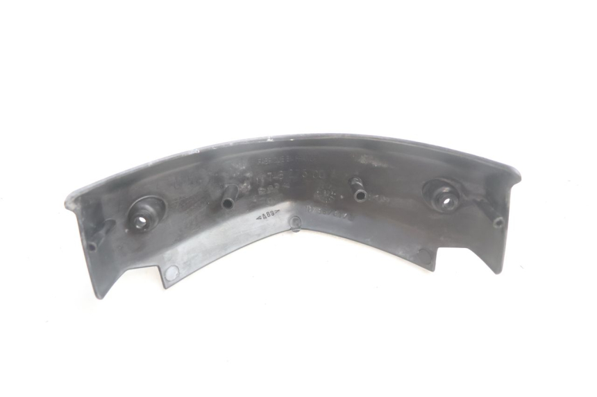 photo de Złącze dolnej przedniej owiewki PEUGEOT TKR TREKKER FURIOUS 50 (2005 - 2014) - Zbliżenie techniczne