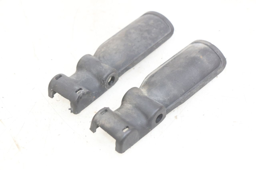 photo de Złącze dolnej przedniej owiewki PEUGEOT TREKKER 50 (1998 - 2004) - Zoom stanu zużycia