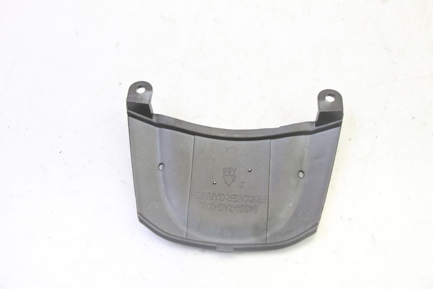 photo de Złącze dolnej przedniej owiewki PEUGEOT TWEET 4T 50 (2018 - 2022) - Inny kąt widzenia