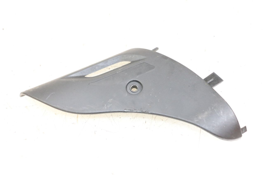 photo de Złącze dolnej przedniej owiewki PIAGGIO VESPA PRIMAVERA 4T 50 (2021 - 2024) - Widok główny