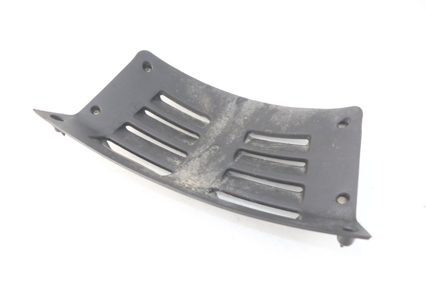 photo de Złącze dolnej przedniej owiewki EUROCKA VIRTUALITY GT 4T 50 (2011 - 2017) - Inny kąt widzenia