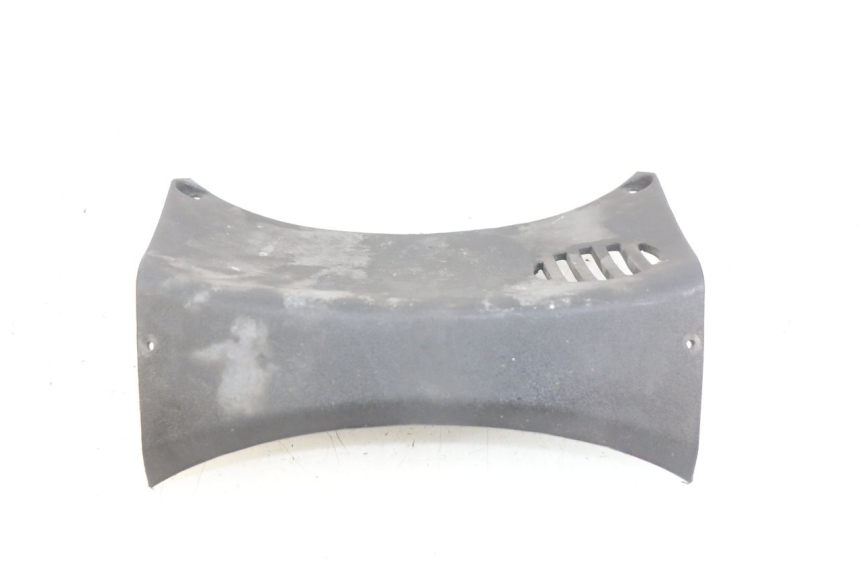 photo de Złącze dolnej przedniej owiewki PIAGGIO XEVO - X EVO 125 (2007 - 2017) - Zoom stanu zużycia