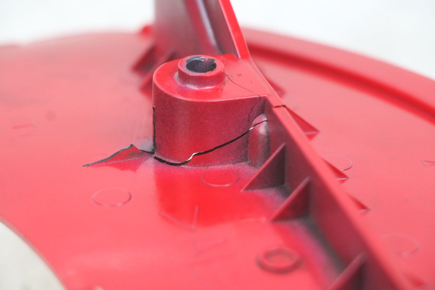 photo de Złącze dolnej przedniej owiewki YAMAHA YZF R THUNDERCAT 600 (1996 - 2003) - Szczegół części