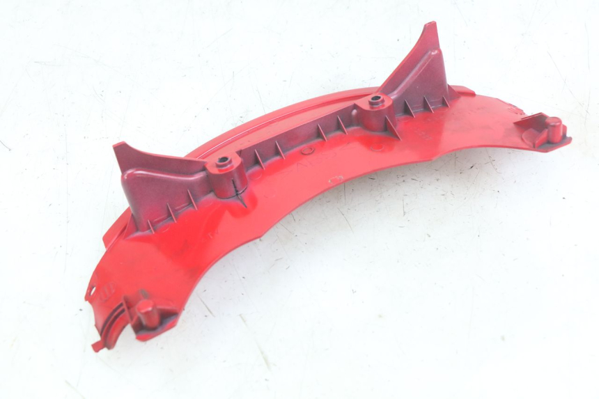 photo de Złącze dolnej przedniej owiewki YAMAHA YZF R THUNDERCAT 600 (1996 - 2003) - Inny kąt widzenia